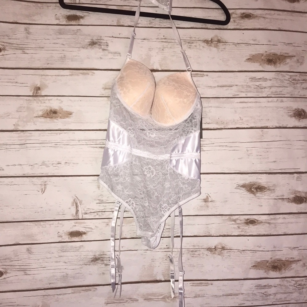 Frederick of Hollywood white lace nightie lingerie